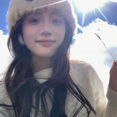 小犬与女孩