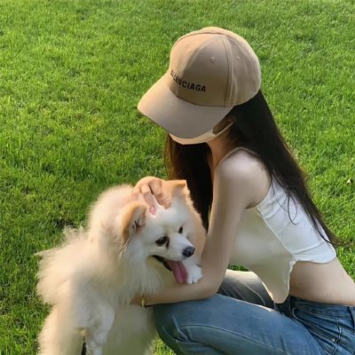 站起来的女孩
